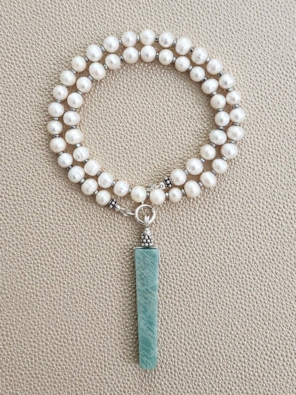 WHITE PEARL NECKLACE W/ AMAZONITE DROP--16"